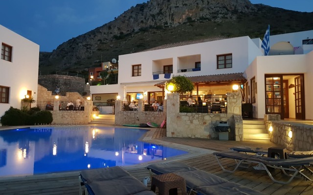 Amazones Village Suites