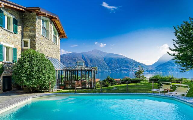 Villa La Dolce 8 in Santa Maria Rezzonico