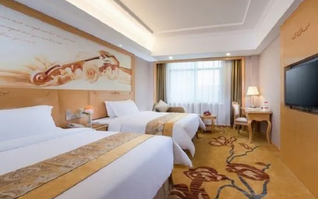 Vienna Hotel (Fangchenggang Fangcheng)