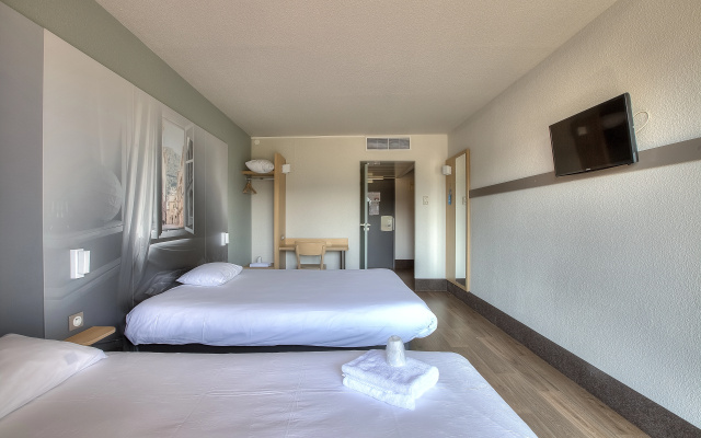 B&B HOTEL Villeneuve-Loubet Village