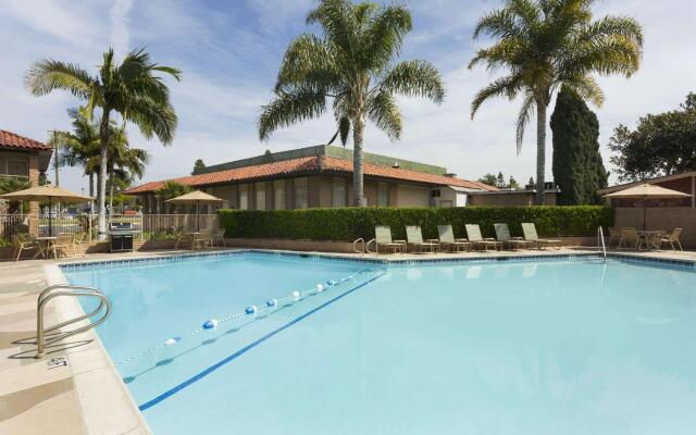 Travelodge Orange County Airport Costa Mesa