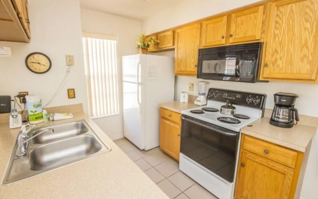 Terry's Royal Palms Condo