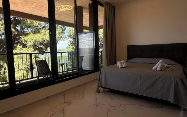 Puglia Promenade Apartment 5