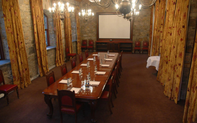 Moyvalley Hotel & Golf Resort