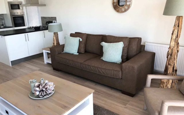 Modern Chalet on the Water of the Markermeer