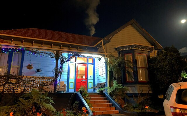 The Villa - Hostel