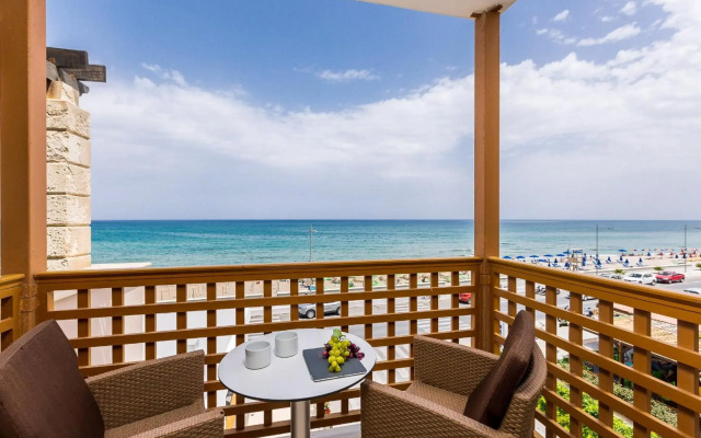 Ammos Suites