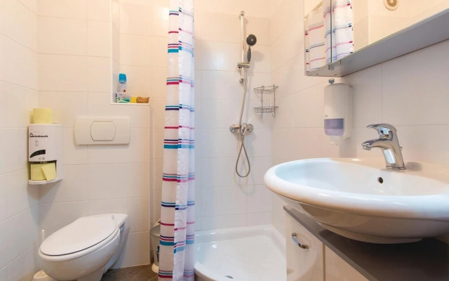 Beautiful Home in Fondole With Jacuzzi, Wifi and 2 Bedrooms