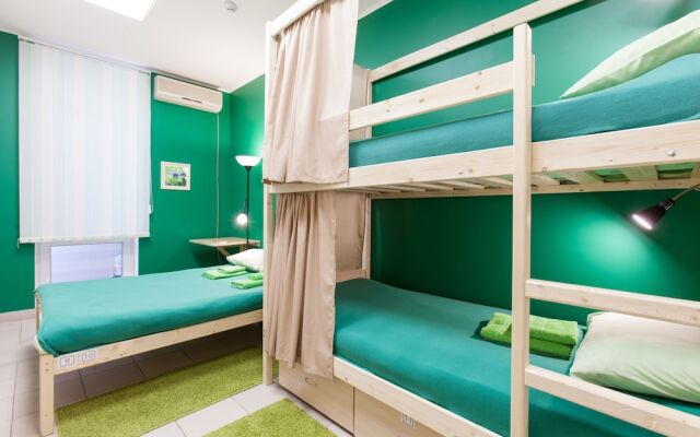 Nice hostel A.Tolstogo