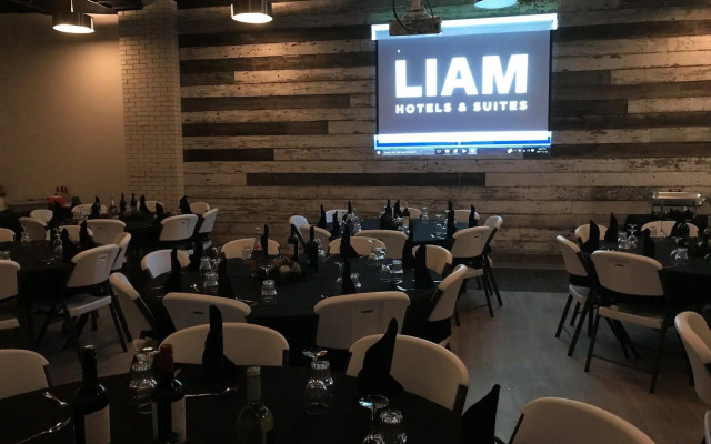 Ramada by Wyndham Fort McMurray