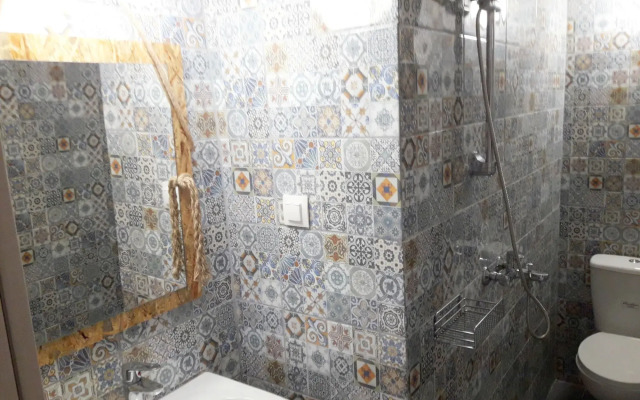 Artemis Studios & Apartments