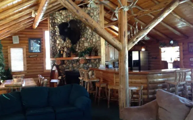 Sportsmans Cabin