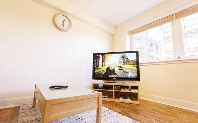 Stunning Spacious Flat In Glasgow City