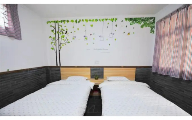 Xianyang Gudu International Youth Hostel