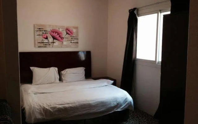Blancia Hotel Apartment 2