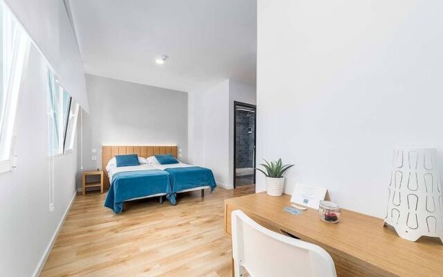 Nanit Valencia Hostel