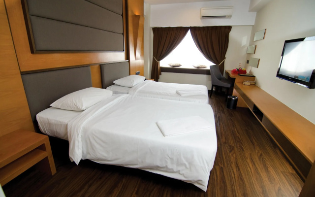 C'haya Hotel
