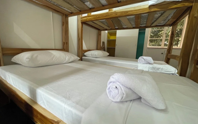 Hostal La Bodeguita Del  Mundo Laureles