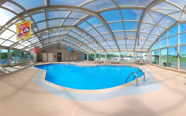 Baymont by Wyndham Sullivan