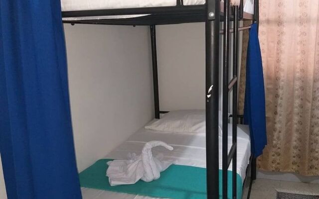 Hostal Canaan - Hostel