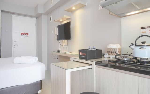 Well Designed And Cozy Studio At Bassura City Apartment