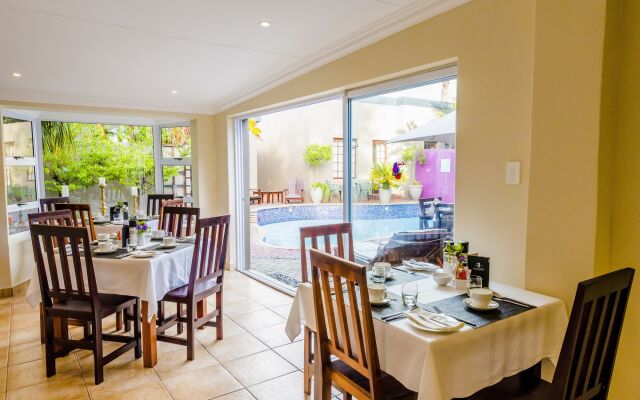 Kingfisher GuestHouse