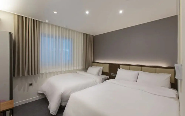 Busan Lounge 26 Hotel