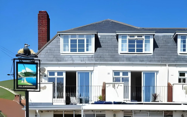 Lulworth Cove Inn