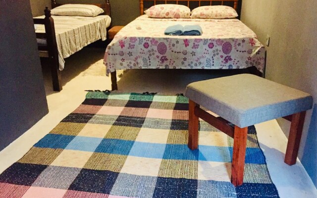 Guapuruvu Suítes & Camping