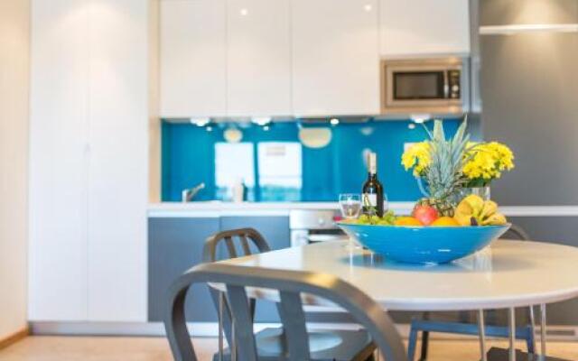 Modern Apartment in City Center