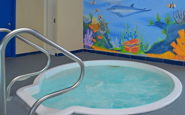 Holiday Inn Express Hotel & Suites Hinton by IHG