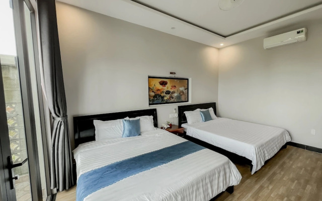 Hoi An Family Room with Swimming Pool