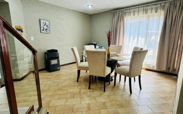 Villa Picasso - 2 Bed Villa