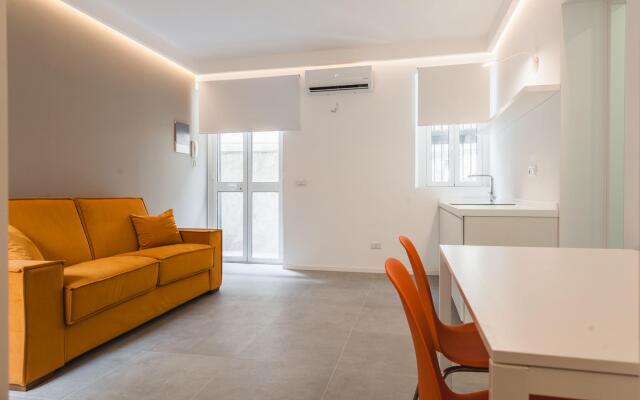 Cutrone Romantic Apartment by Wonderful Italy