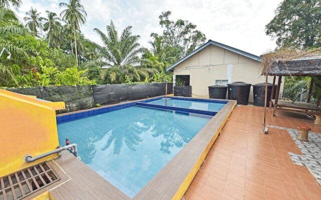 OYO 90566 Homestay Tg Gemok