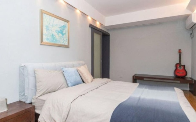 Ri Yue Xing Cheng Apartment 32