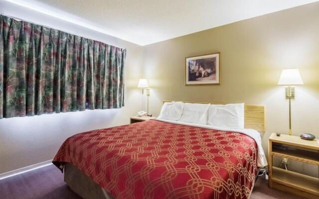 Econo Lodge Ortonville