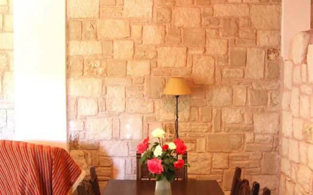 Athina Luxury Villas