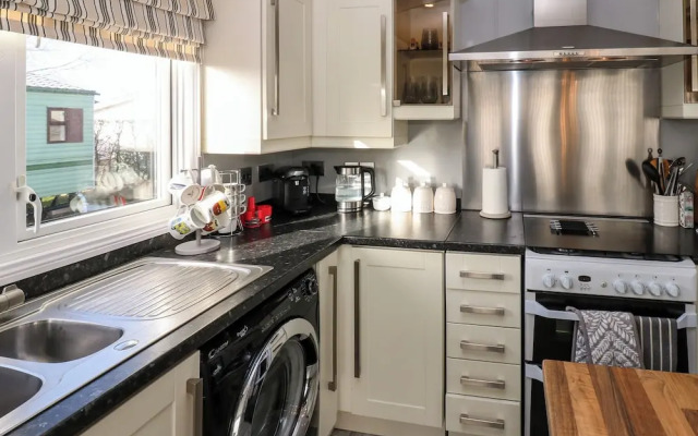 A and C Lodge-plot 21