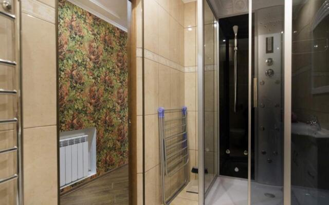 Apartment In Deribasovskay Street 20