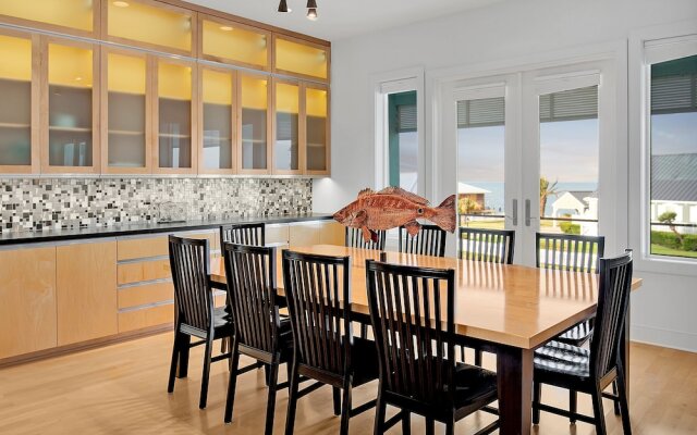 1893bays 5 Bedroom Home
