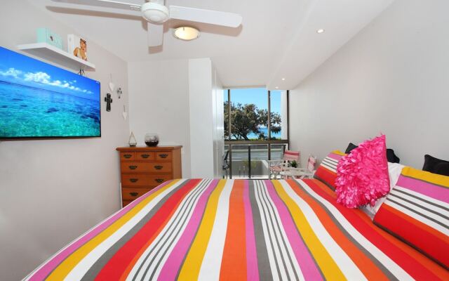 Huntington Apt 3