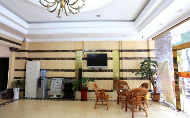 Huating Hotel