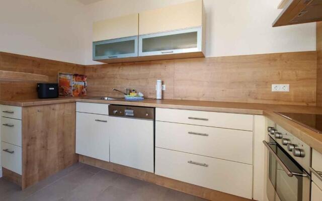 Grosse-Ferienwohnung-14-mit-Meerblick-und-Strandkorb-im-Haus-Seeluft-in-Duhnen