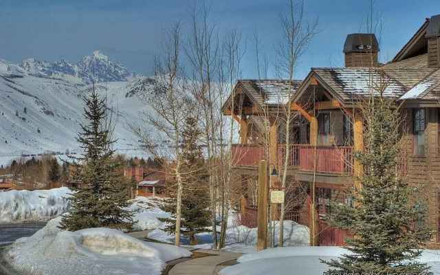 Grand View Lodge
