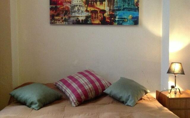 Petit Recoleta Hostel