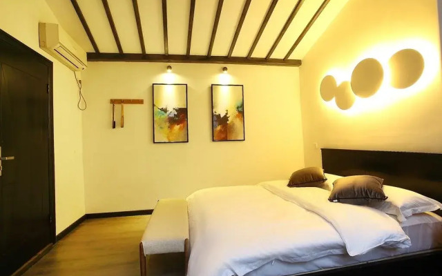 Xitang Hua Tian Hotel