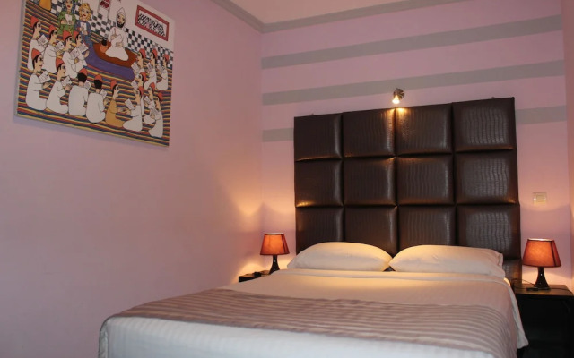 Riad 7