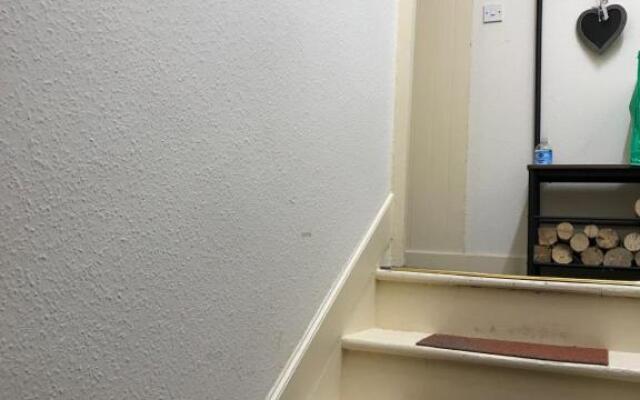 Central 3 bed flat, Forres