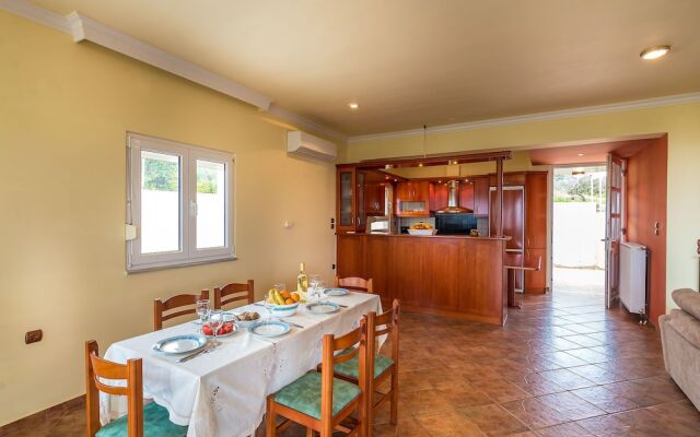 Villa Helen